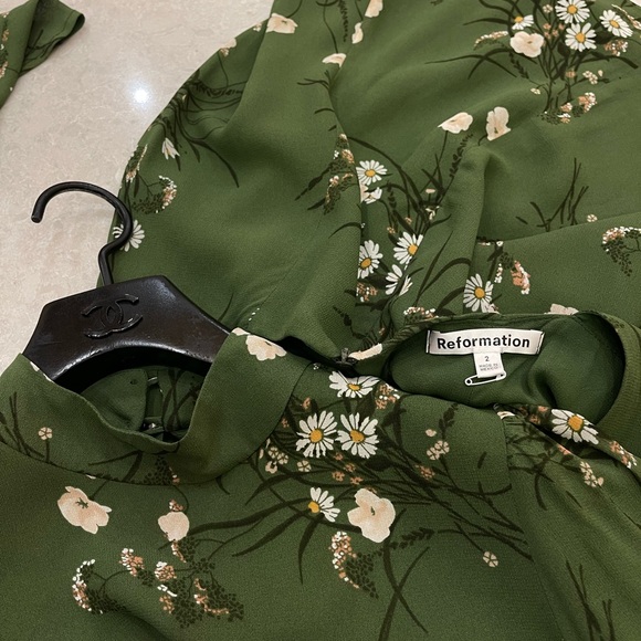 Reformation Persis Dress in Lomita Green Floral Mockneck Long Sleeve Size 2 - Picture 14 of 15